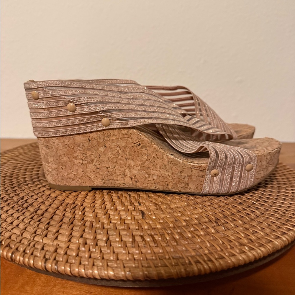 Lucky Brand‎ Tan Glitter Striped Cork Wedge Sandals - Picture 3 of 10